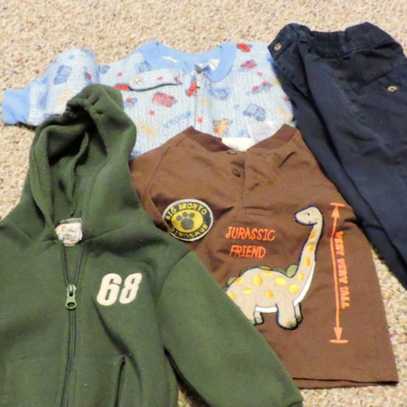 Little boy clothes 3 item bundle ... 12 months (hoodie NOT included) - Picture 2 of 6